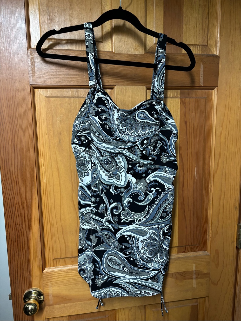 Black & White Paisley Tankini Swim Top